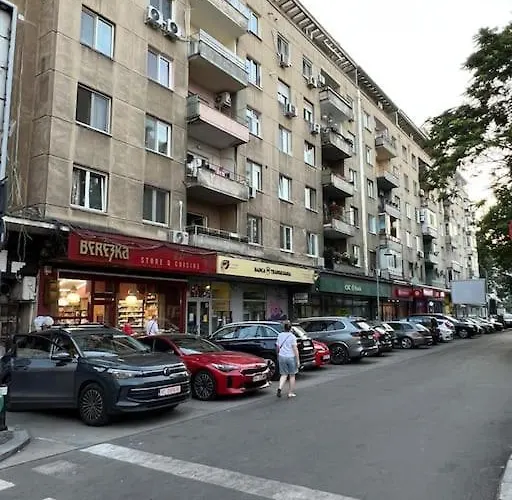 Heart Of #victoriei Bukarest